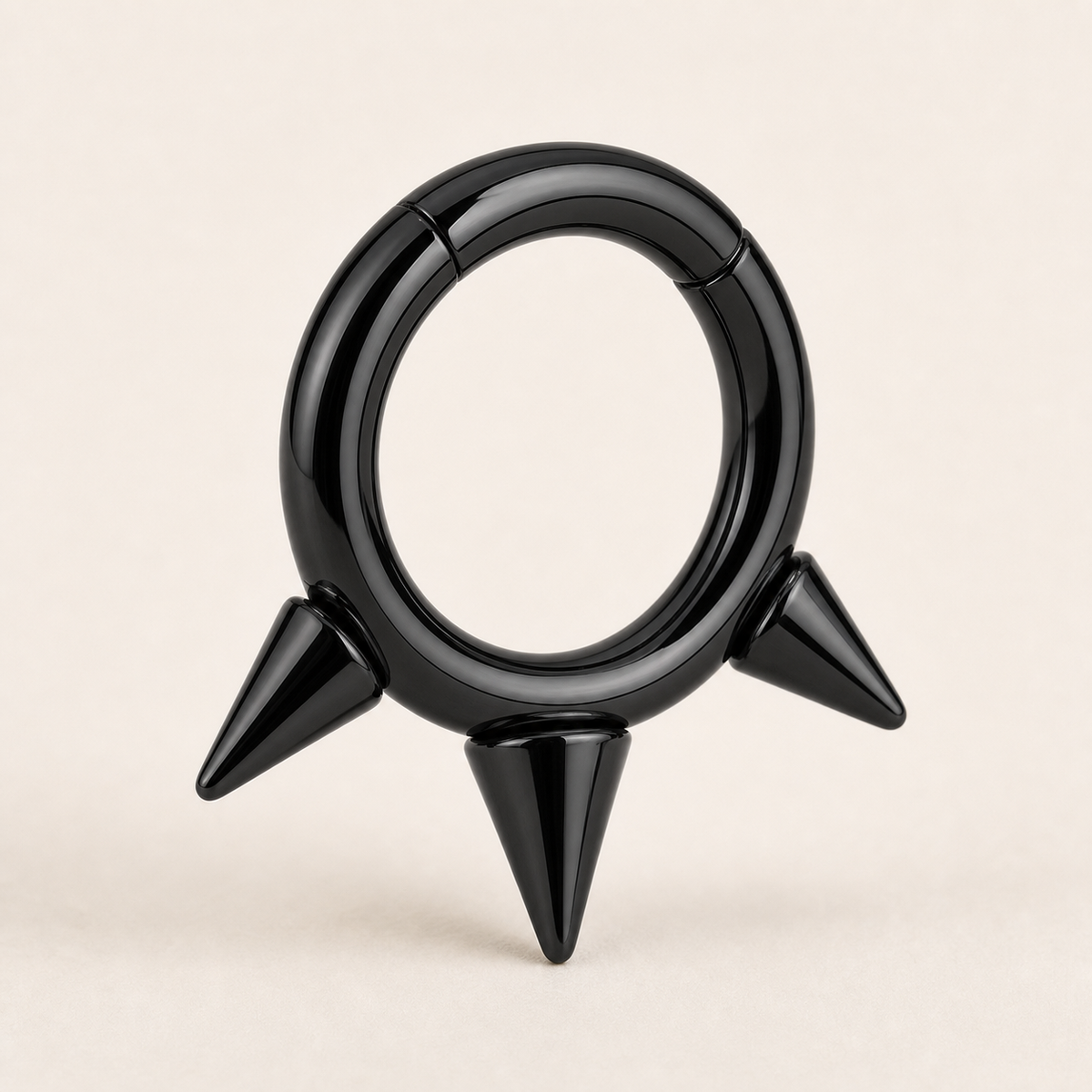 [TOPOSH-ROLE-ORDER-CLEANUP-20260717-BATCH24:TP-SR-BK-16G8-PLN-032:01] Triple Spike Titanium Segment Ring – Black | 01_primary_product_bg