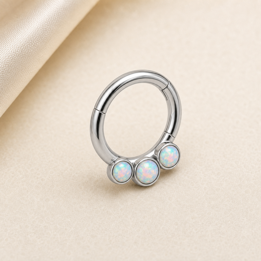 [TOPOSH-ROLE-ORDER-CLEANUP-20260717-BATCH24:TP-SR-CB-SIL-16G8-OP17-004:05] Triple White Opal Titanium Segment Ring – Silver | 05_product_angles