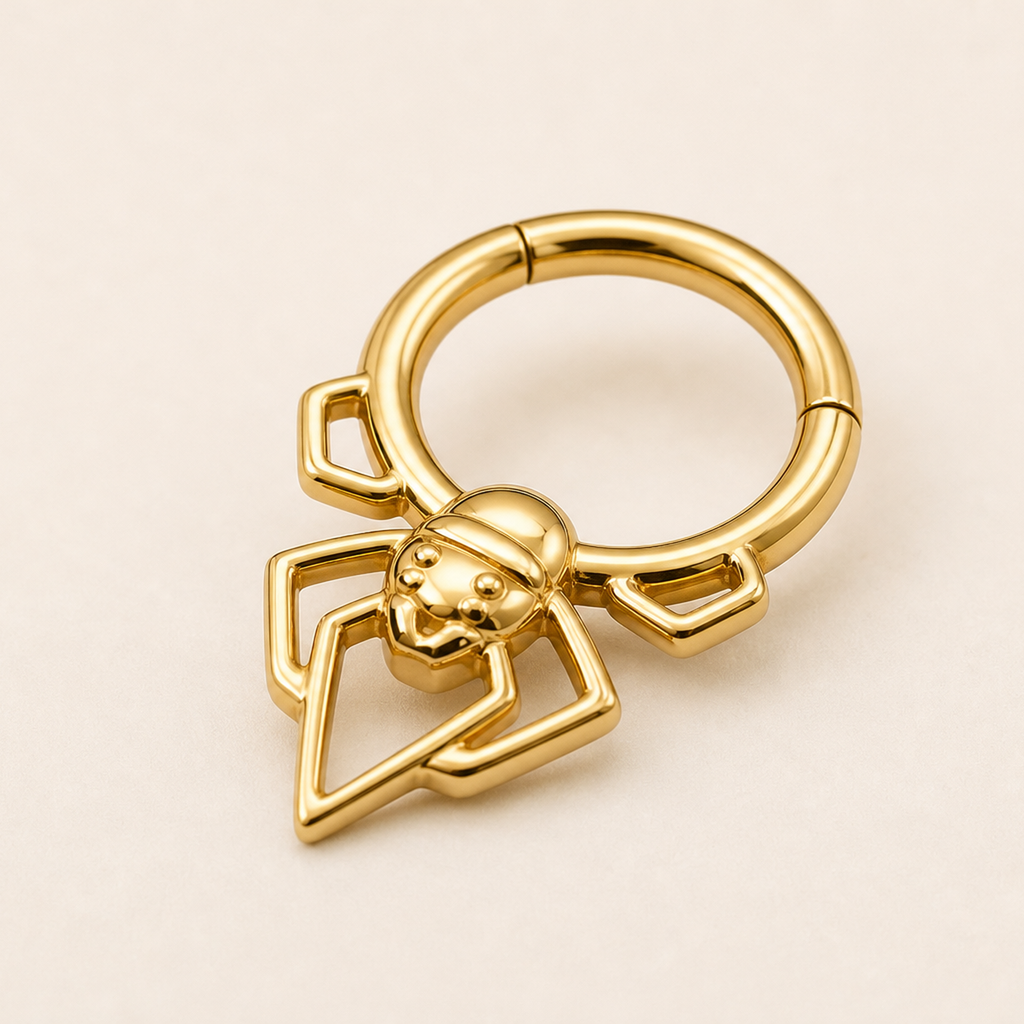 [TOPOSH-ROLE-ORDER-CLEANUP-20260717-BATCH24:TP-SR-GD-16G8-PLN-051:05] Statement Charm Titanium Segment Ring – Gold | 05_product_angles