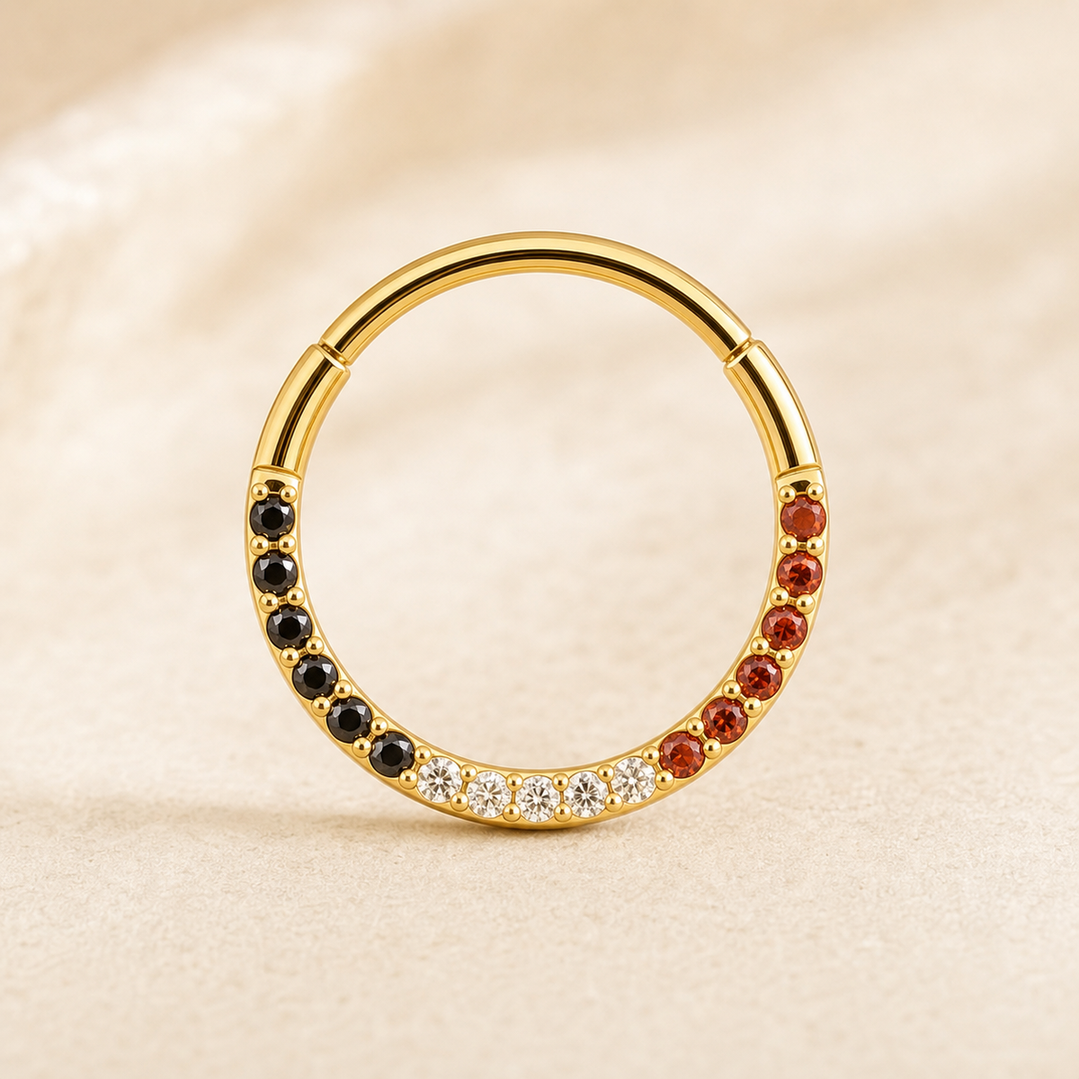 [TOPOSH-ROLE-ORDER-CLEANUP-20260717-BATCH20:TP-SR-GD-20G10-GDCZ-681:01] Tri-Color CZ Titanium Segment Ring – Gold | 01_primary_product_bg
