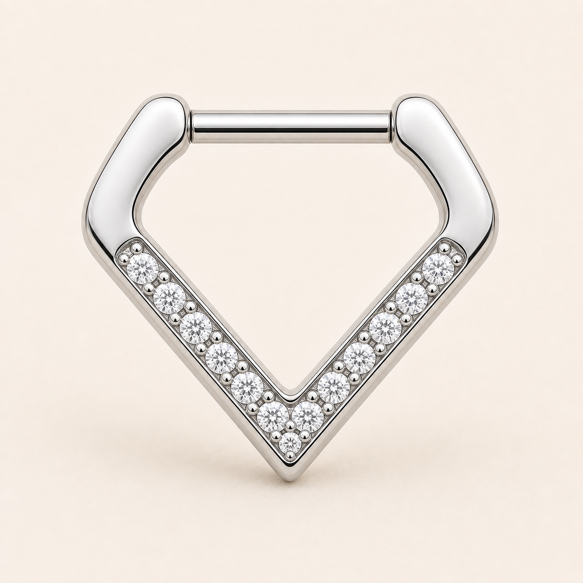 [TOPOSH-ROLE-ORDER-CLEANUP-20260717-BATCH25:TP-SR-SIL-16G10-CLCZ-003:01] V-Set Clear CZ Titanium Segment Ring – Silver | 01_primary_product_bg