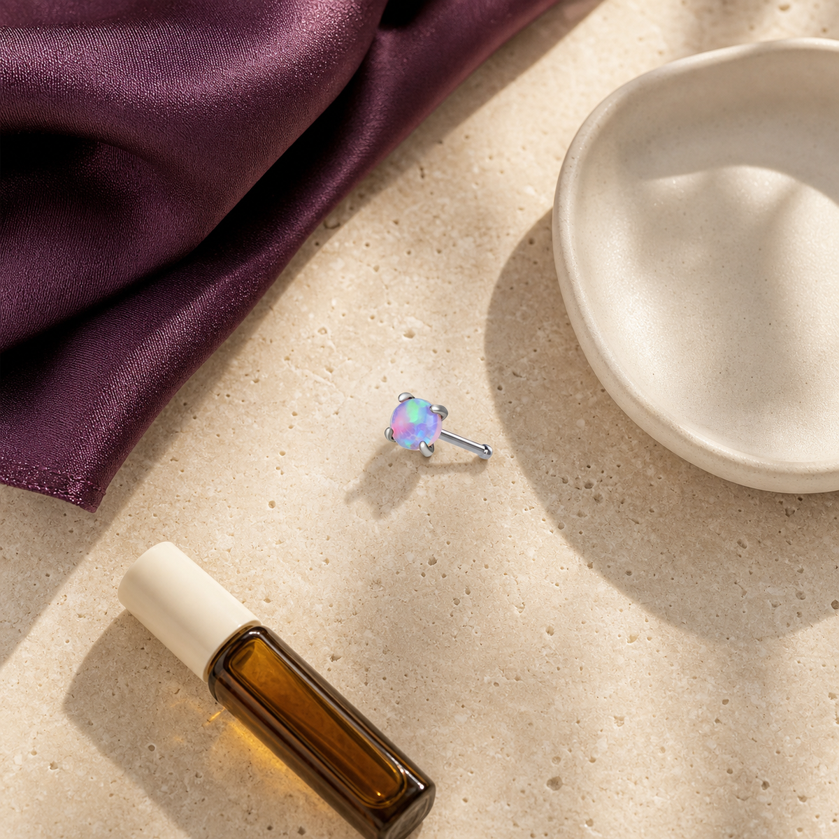 [TOPOSH-RECENT-REPAIR-20260715:TP-NS-ST-SIL-20G6-OP10-007:06] TP-NS-ST-SIL-20G6-OP10-007 | 06_accessory_flatlay